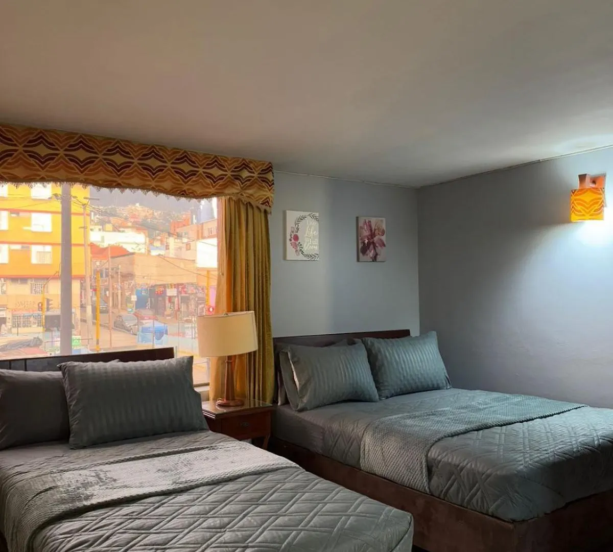 Hostelfc Marly Bogotá Colombia